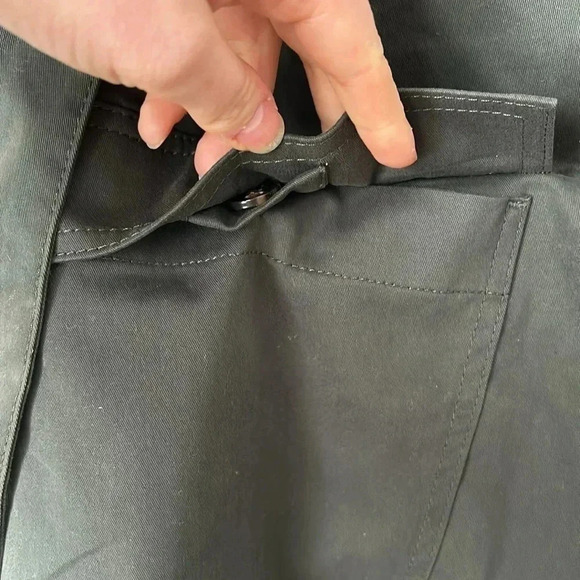 Banana Republic | UTILITY  WRAP MINI SKIRT - Picture 5 of 7